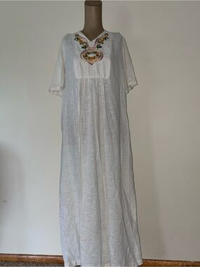 Source Unknown VNTGE Cotton/Floral Embroidered Yoke dress -boho-